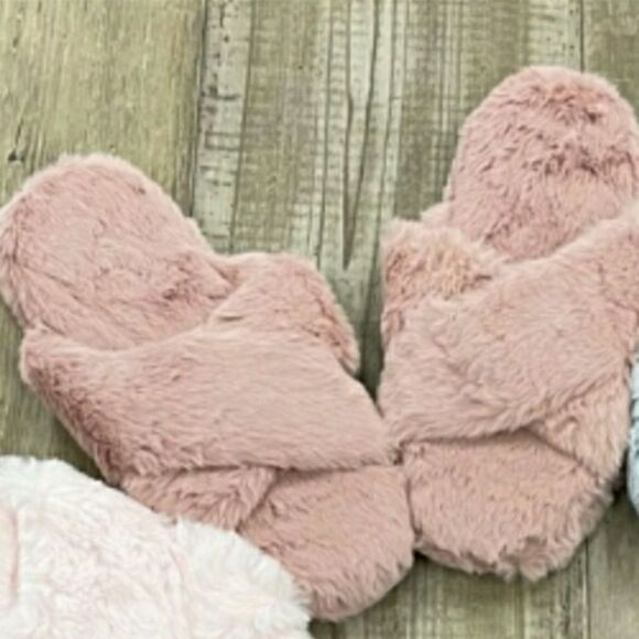 Pink Cross Band Fuzzy Faux Fur Slippers Size S - Picture 2 of 7